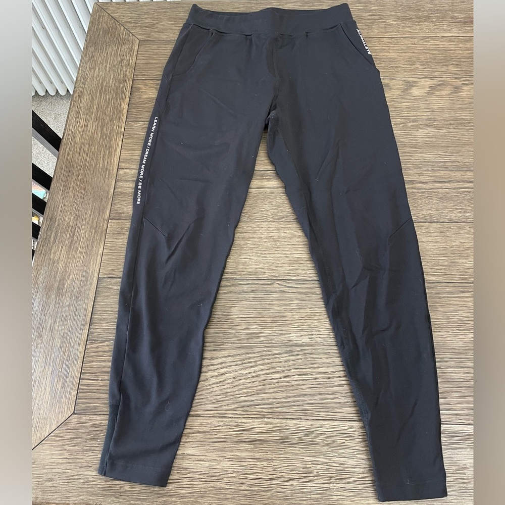 Alphalete Joggers